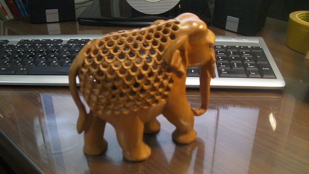 wooden_elephant.jpg