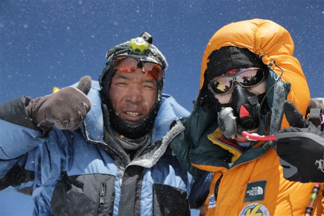 SUMMIT2.jpg SUMMIT2.jpg