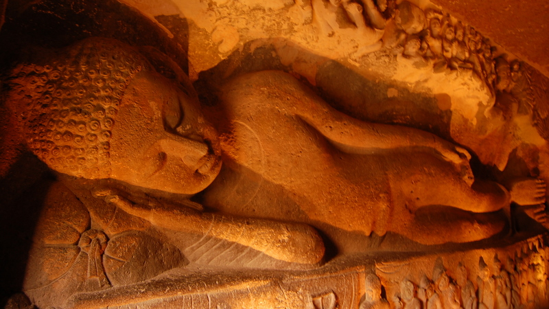 Indias-Largest-Stone-Statue-of-Buddha.jpg